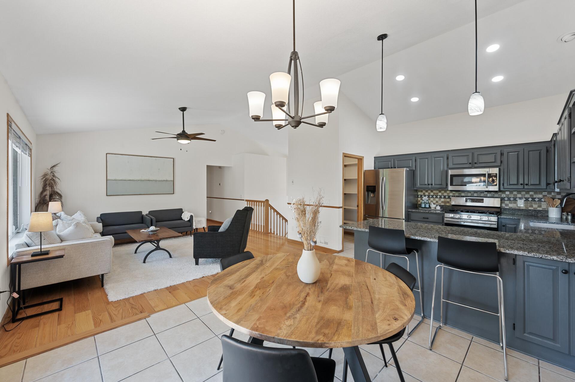 14061 Belmont Trail, Rosemount, Minnesota image 12