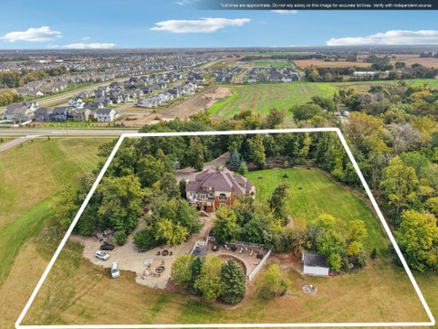 Homes For Sale - 18685 Highview Avenue<br/> Dakota County, Lakeville, MN 55044