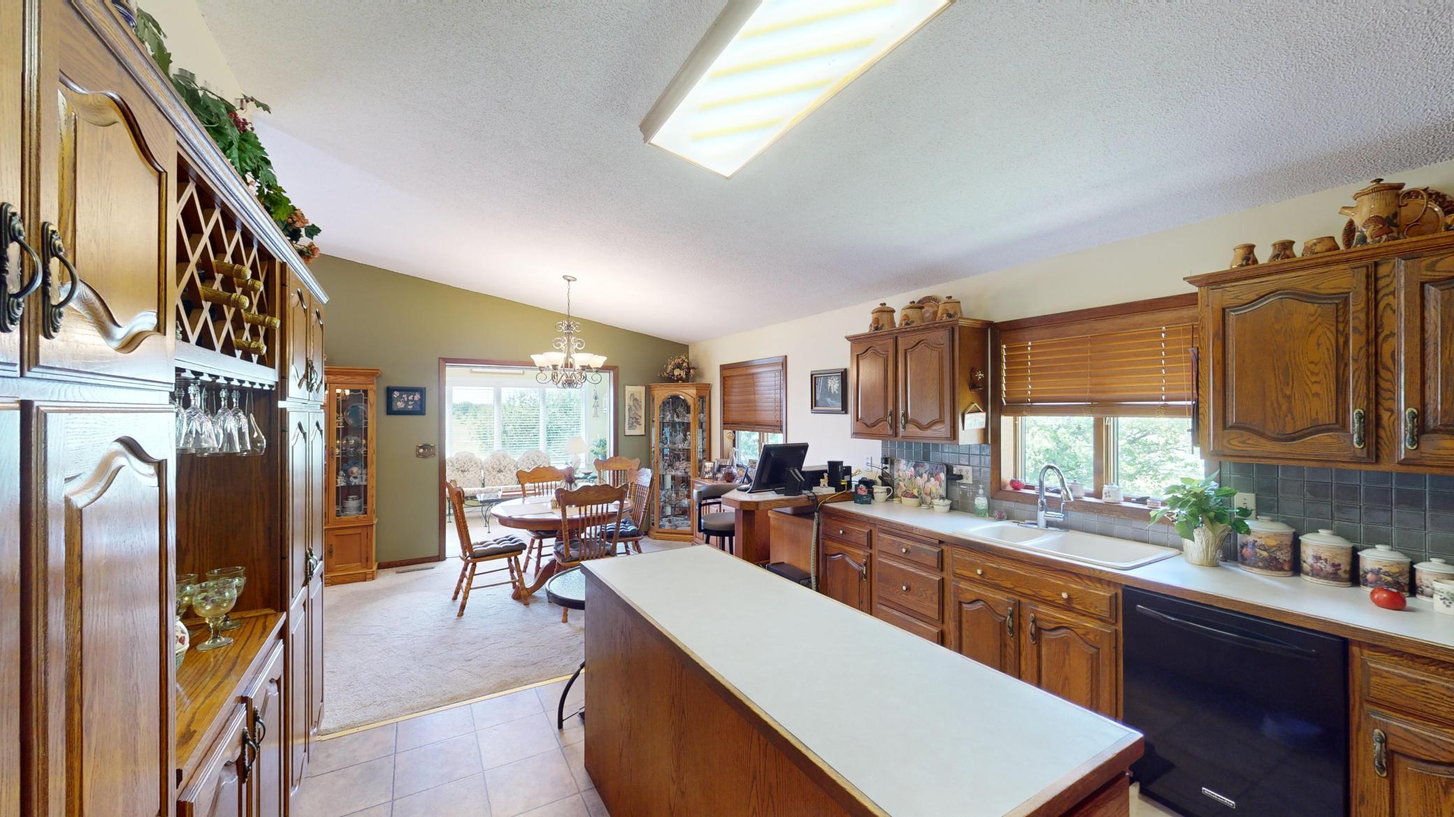 1650 Hammer Road, Albert Lea, Minnesota image 11