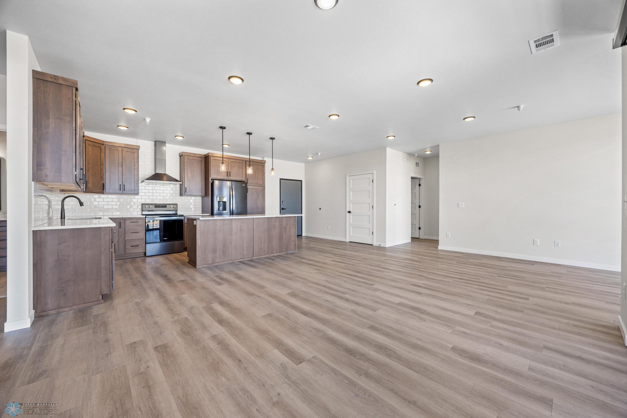 Fargo, North Dakota 58103, United States, 2 Bedrooms Bedrooms, ,2 BathroomsBathrooms,Residential,Active,122448