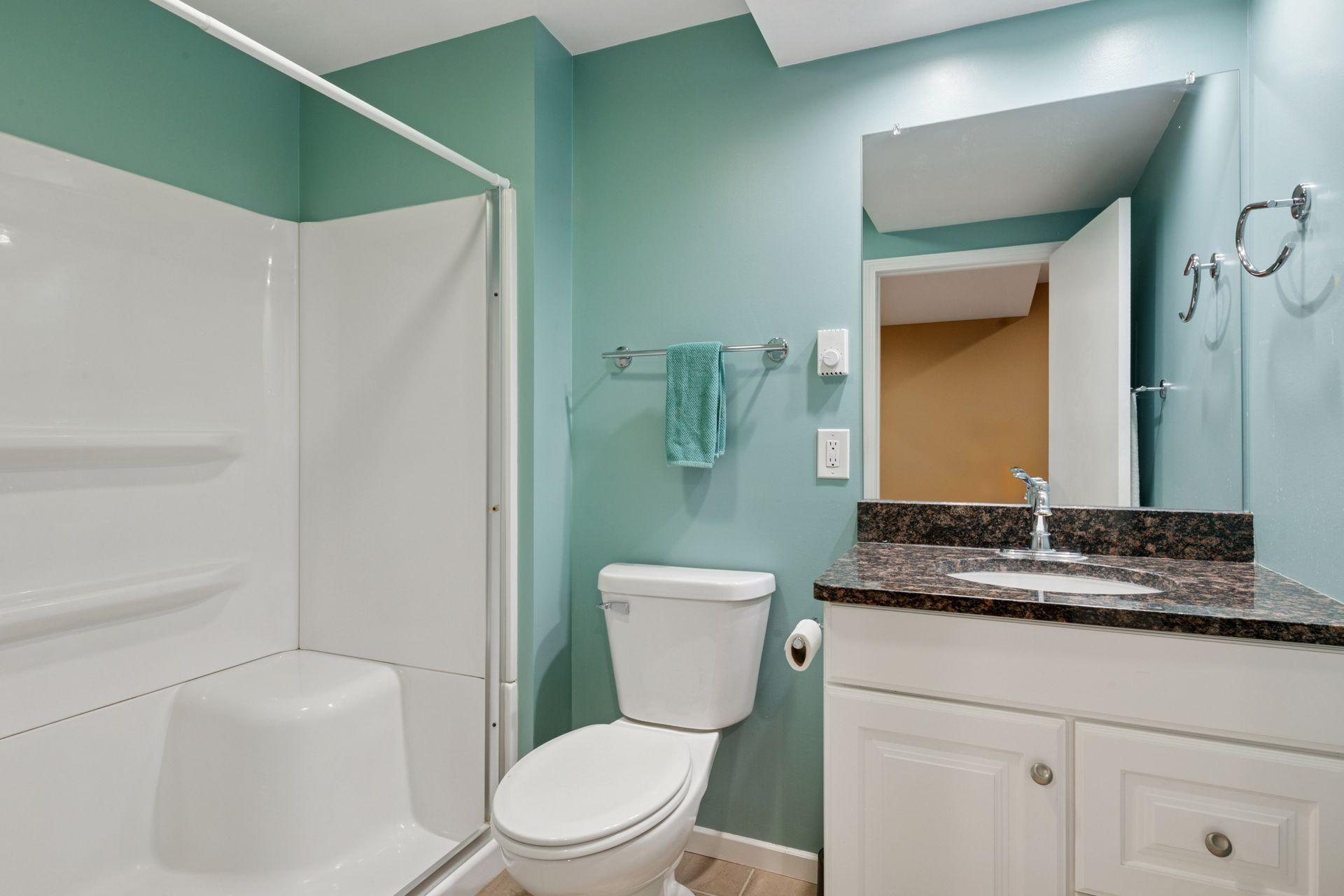 5033 Richmond Drive, Edina, Minnesota image 13