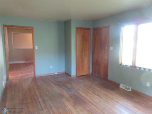 Jamestown, North Dakota 58401, United States, 2 Bedrooms Bedrooms, ,2 BathroomsBathrooms,Residential,Active,186008