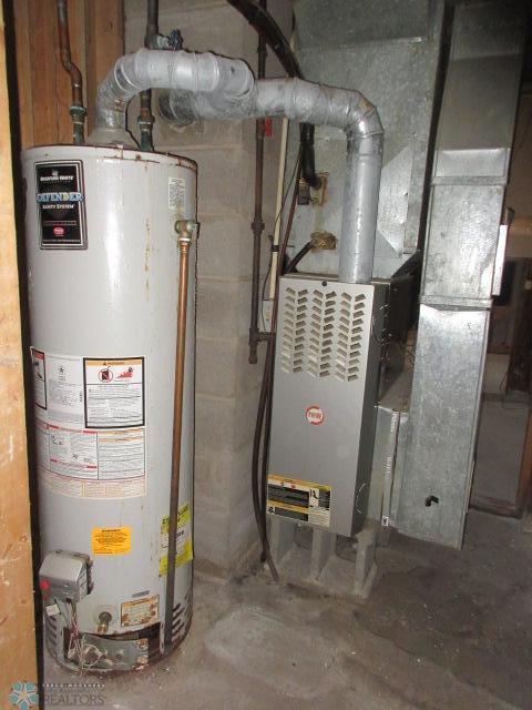 Jamestown, North Dakota 58401, United States, 2 Bedrooms Bedrooms, ,2 BathroomsBathrooms,Residential,Active,186008