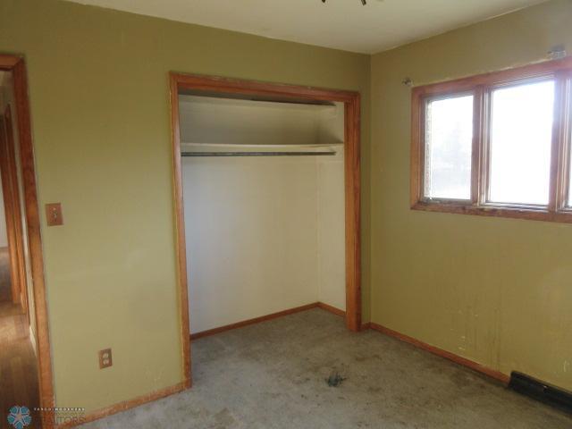 Jamestown, North Dakota 58401, United States, 2 Bedrooms Bedrooms, ,2 BathroomsBathrooms,Residential,Active,186008