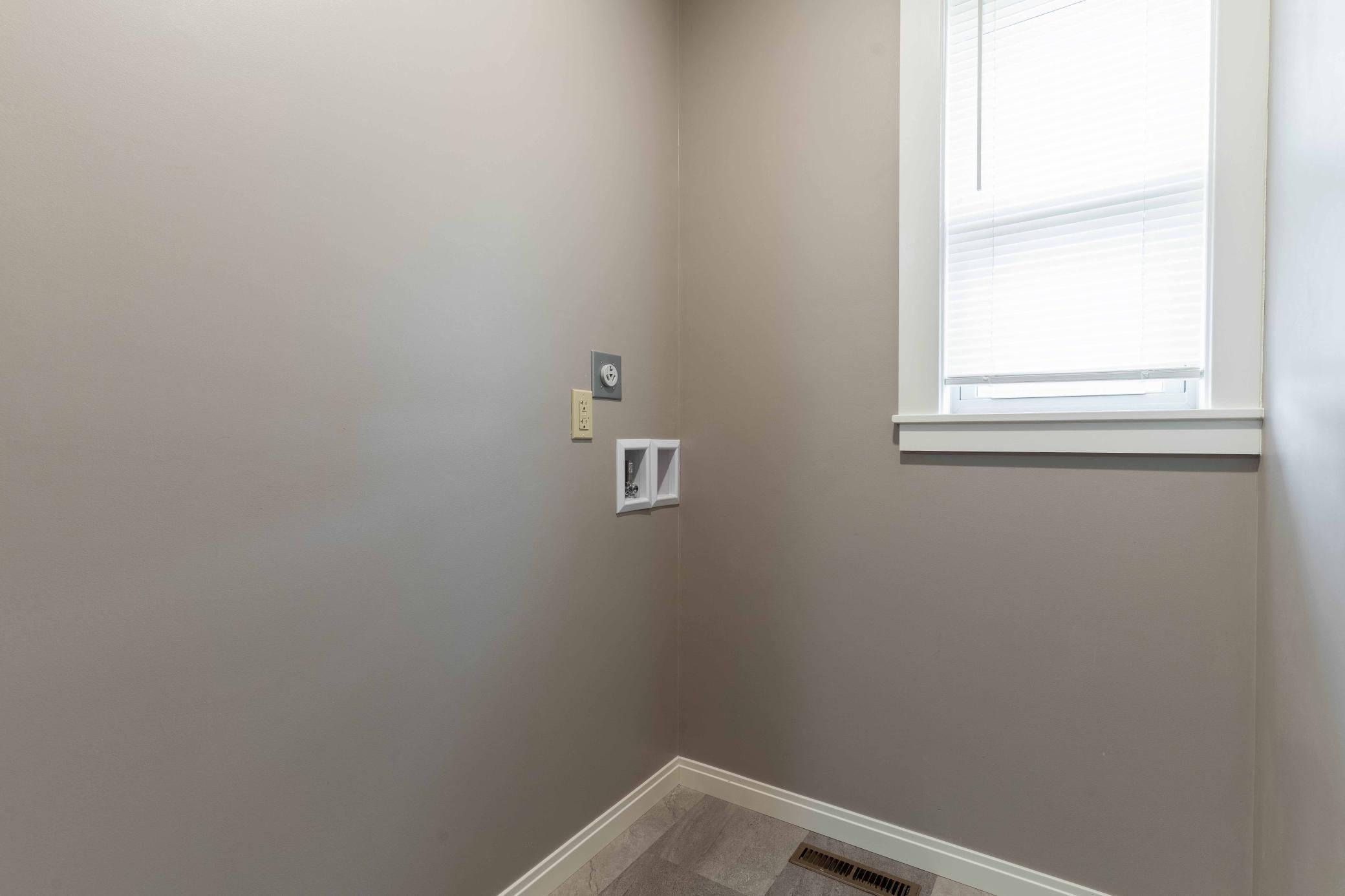 1802 Connell Drive, Fergus Falls, Minnesota image 24