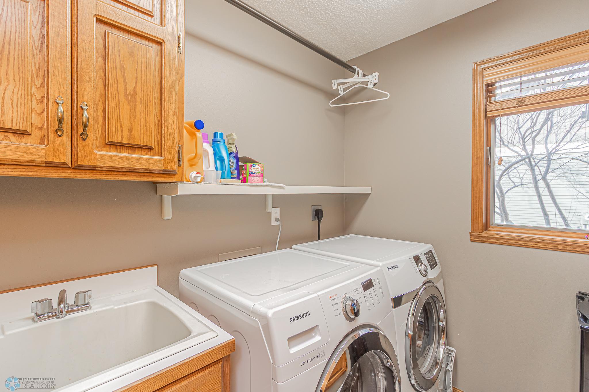 3327 River Drive, Fargo, North Dakota image 13