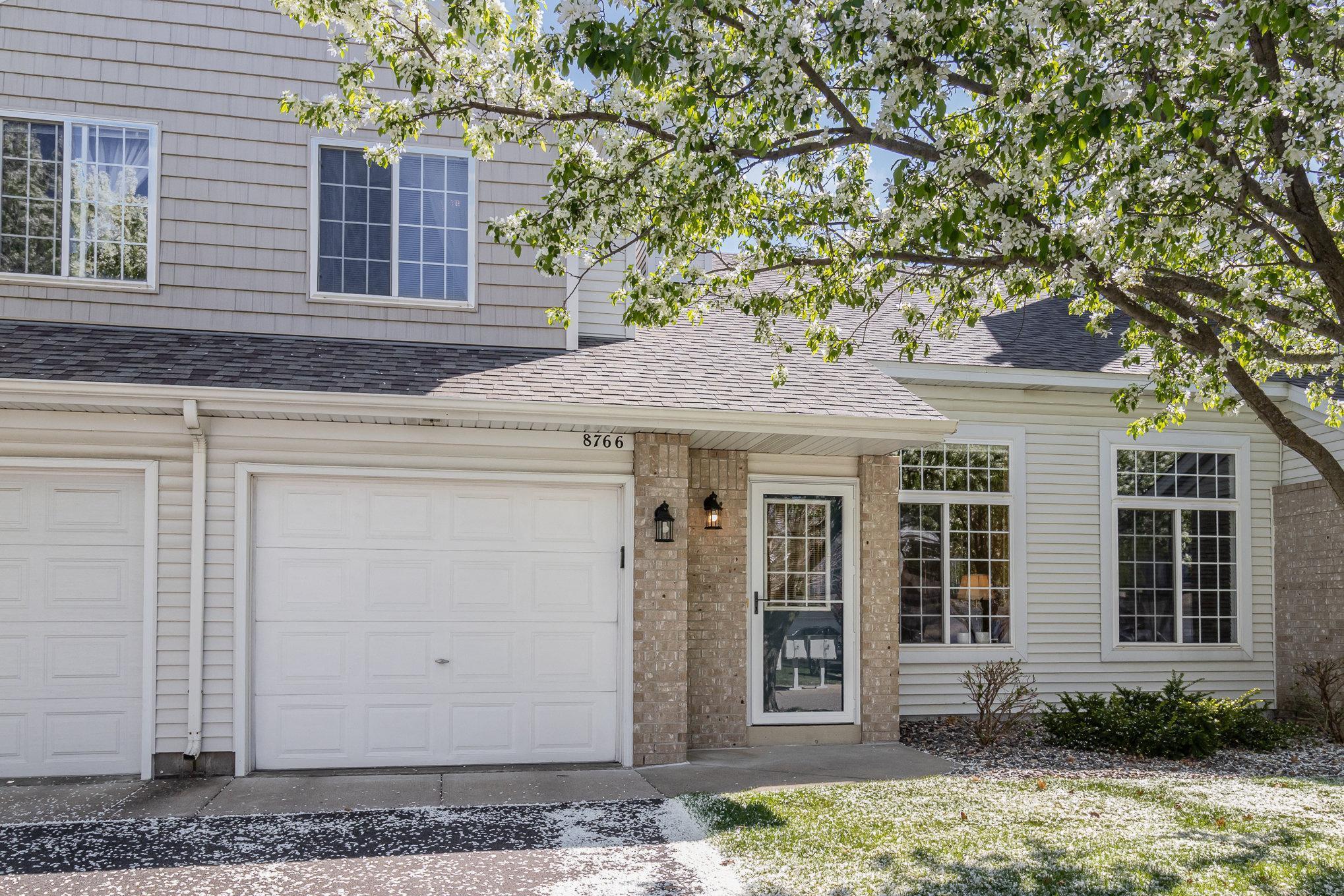 8766 Benson Way #84, Inver Grove Heights, Minnesota image 4