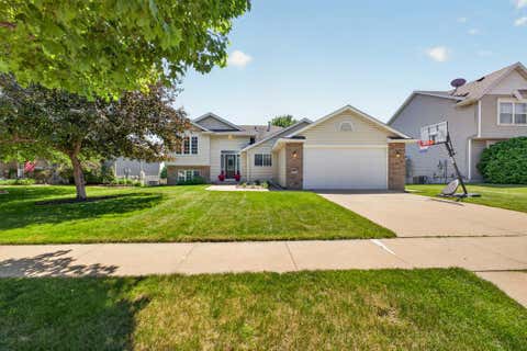 Homes For Sale - 480 Manor Ridge Drive<br/> Rochester, MN 55901
