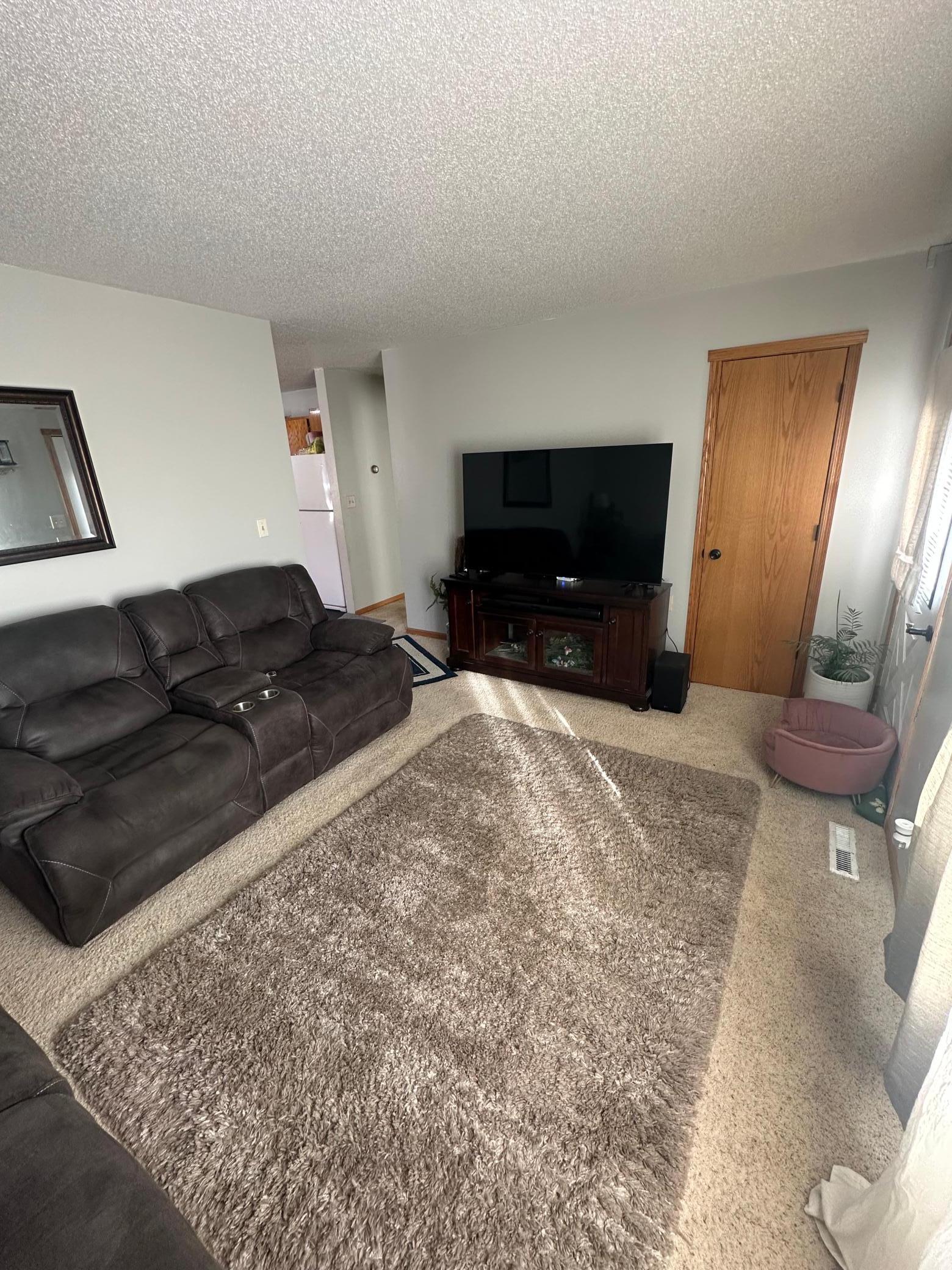 303 Lincoln Street, Warroad, Minnesota image 9