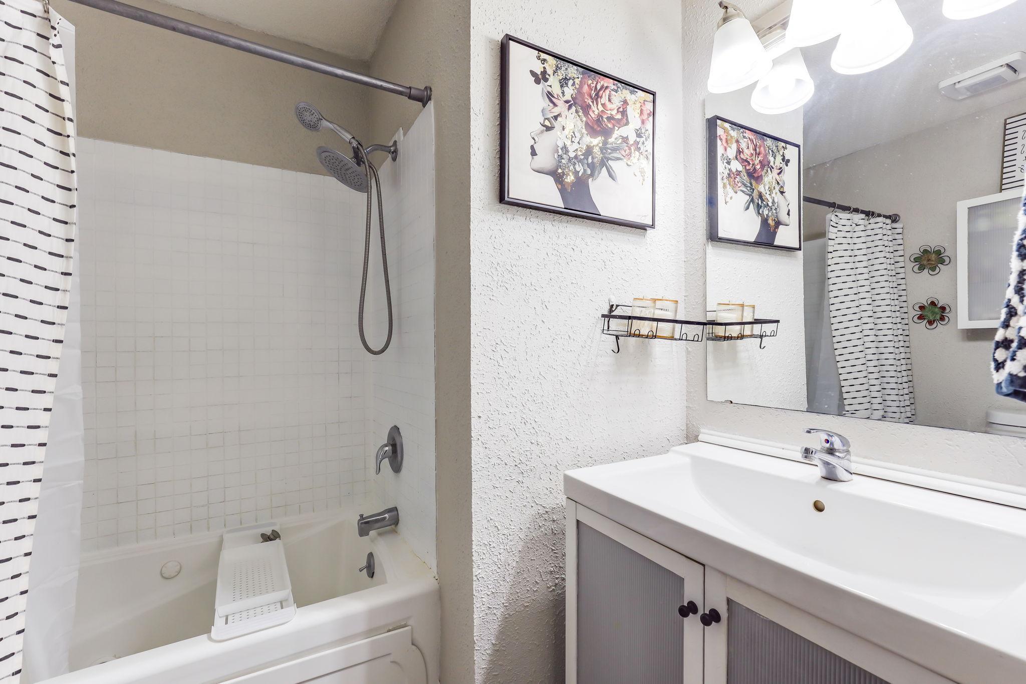 22 River Woods Lane, Burnsville, Minnesota image 17