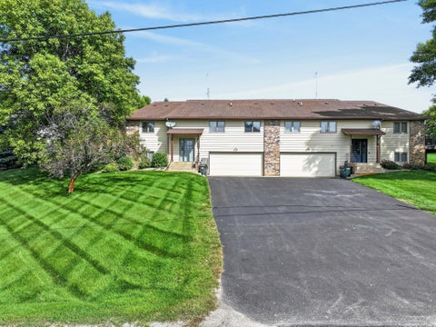 Townhouse For Sale - 2813 Latoka Beach Road<br/> Douglas County, Alexandria, MN 56308