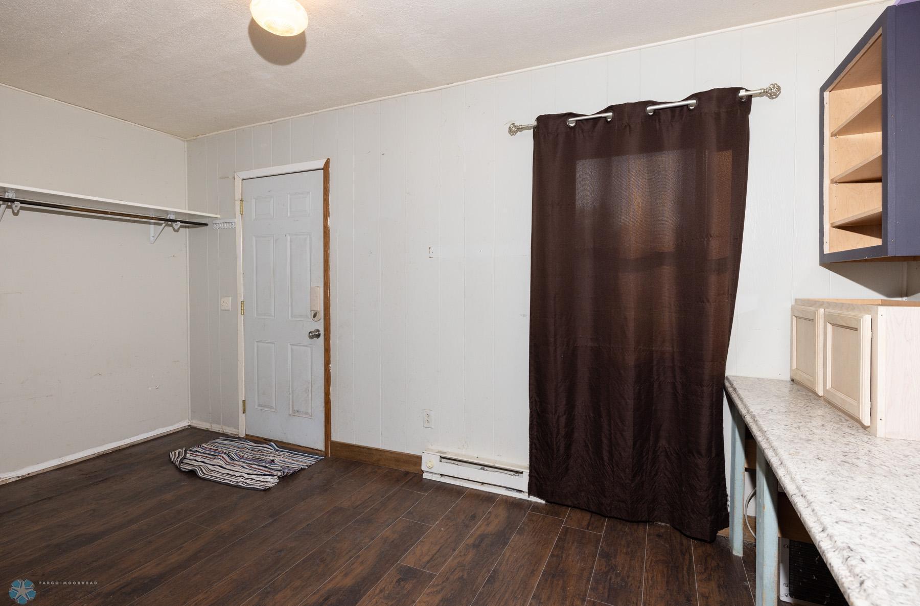 222 6th Street, Hillsboro, North Dakota image 13