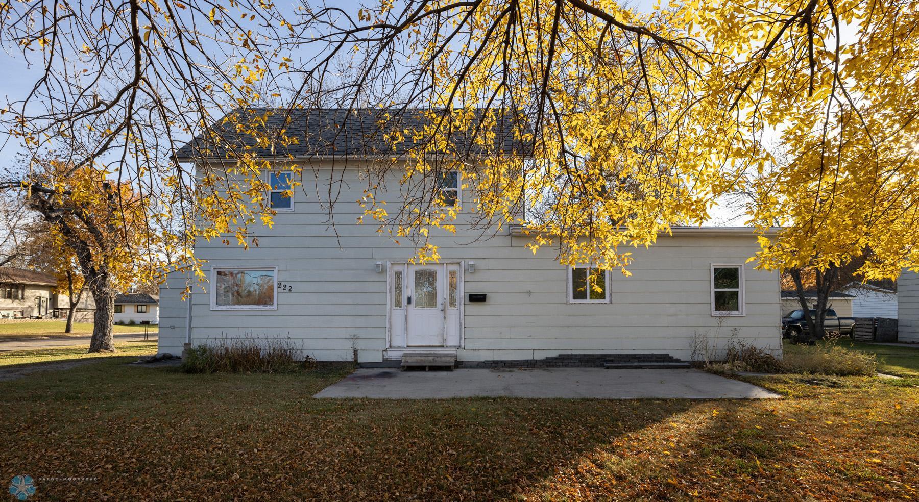 222 6th Street, Hillsboro, North Dakota image 1