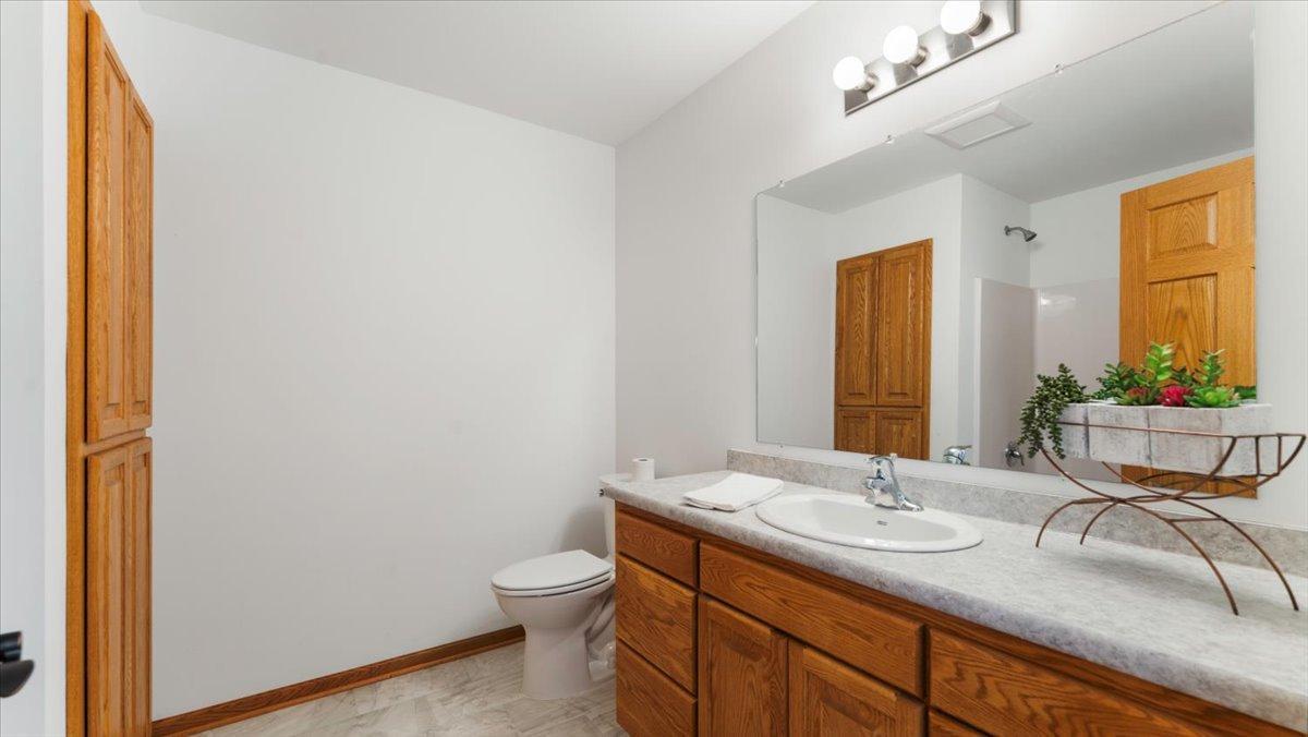 9032 Breezy Circle, Alexandria, Minnesota image 32