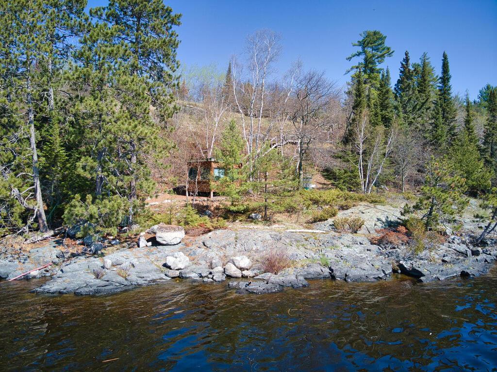 2116 Red Crest Island, International Falls, Minnesota image 7
