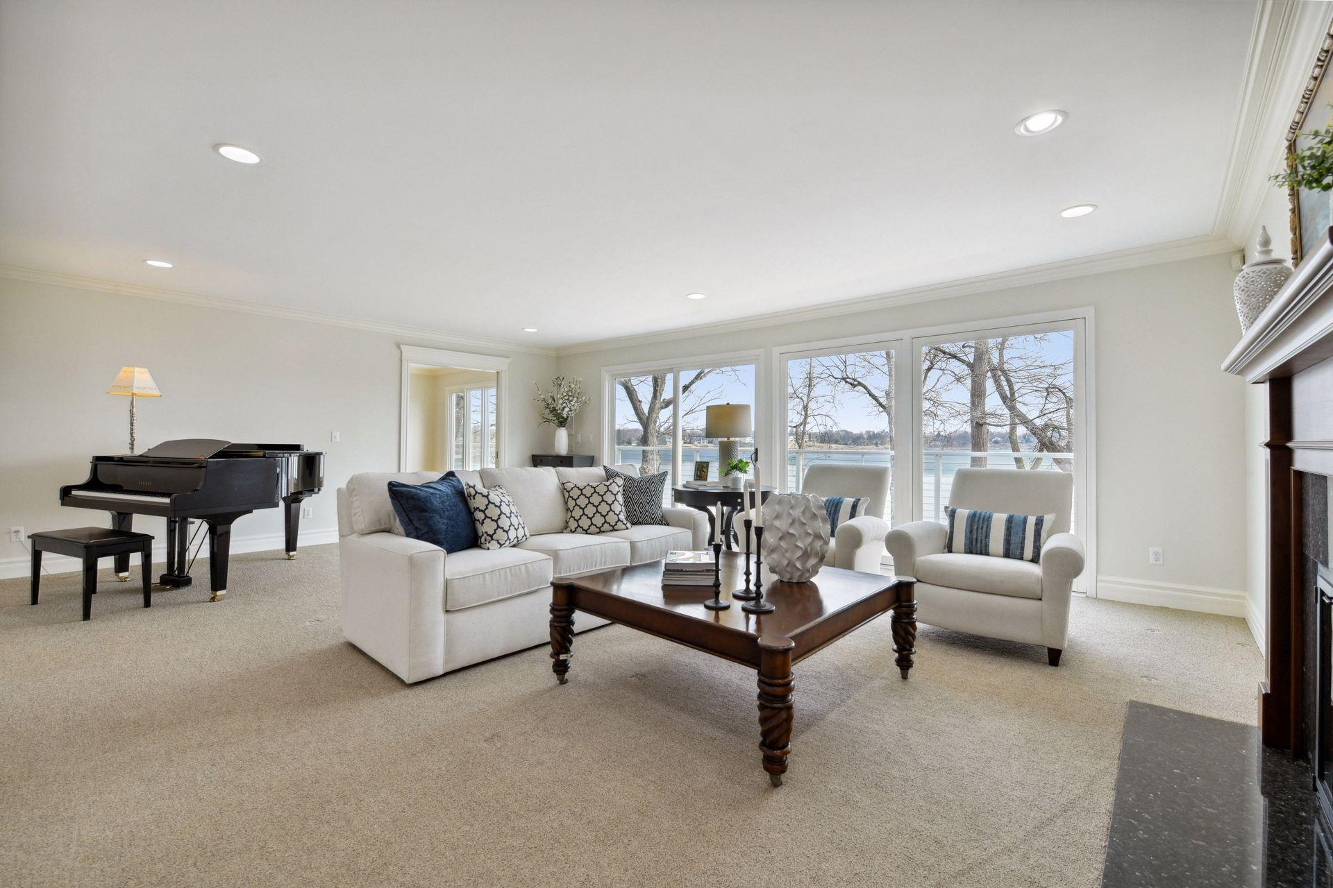2496 Old Beach Road, Wayzata, Minnesota image 12