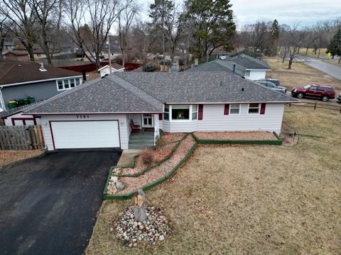 Homes For Sale - 7121 W Palmer Lake Circle<br/> Brooklyn Center, MN 55429
