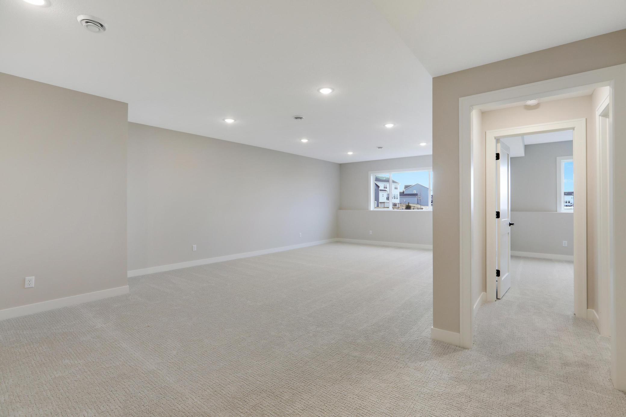 9568 63rd Street, Cottage Grove, Minnesota image 32