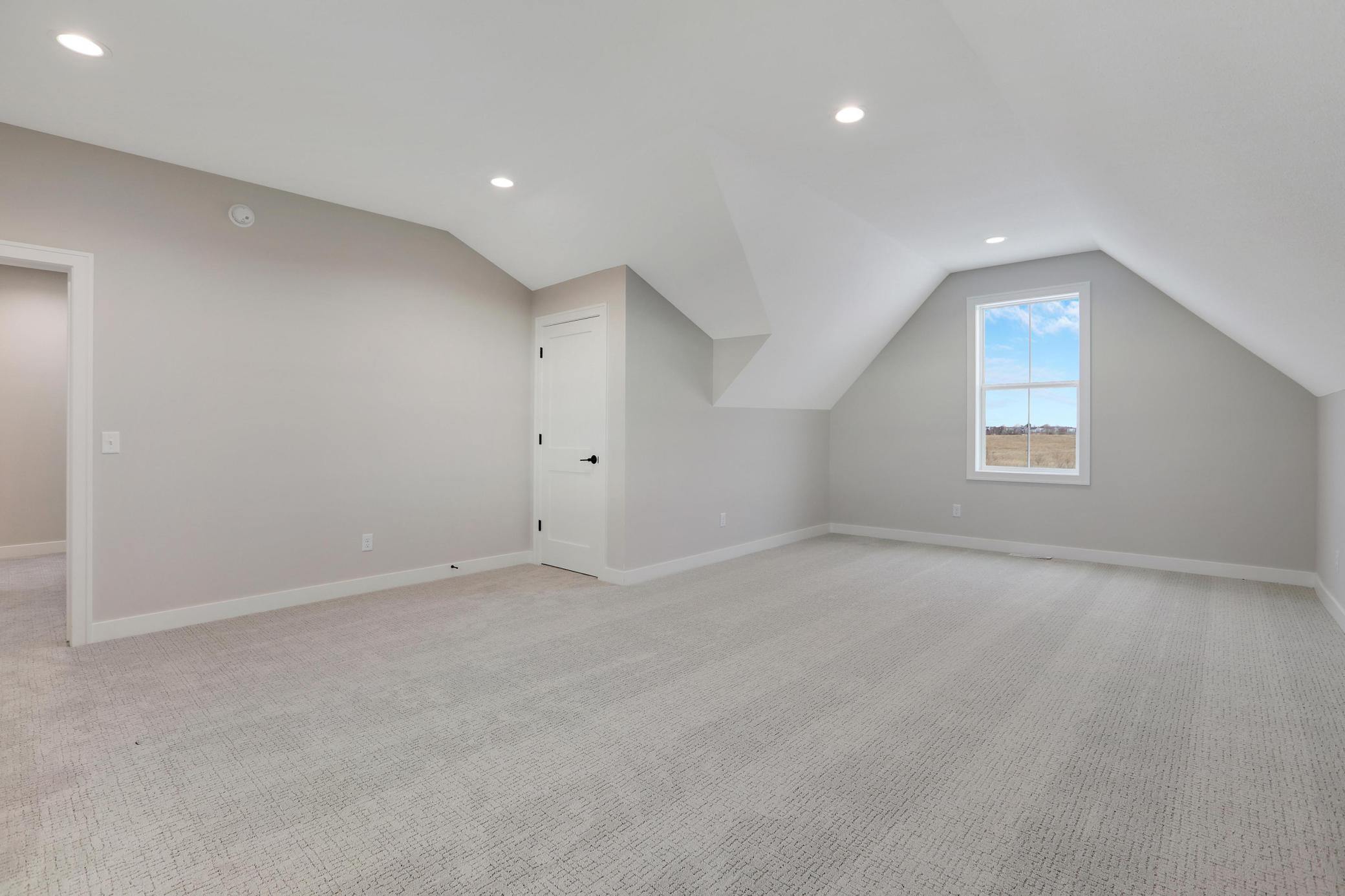 9568 63rd Street, Cottage Grove, Minnesota image 34