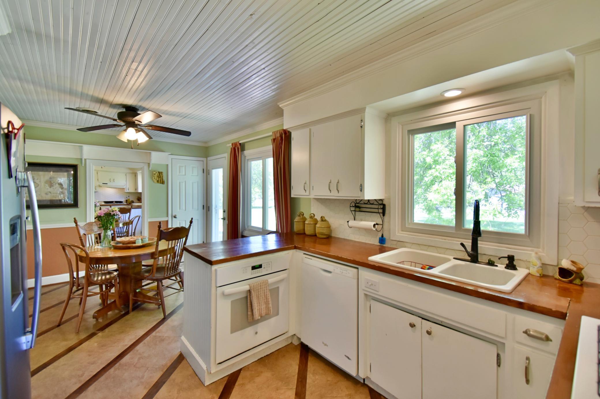 5851 Fairway Lane, Saint Cloud, Minnesota image 9