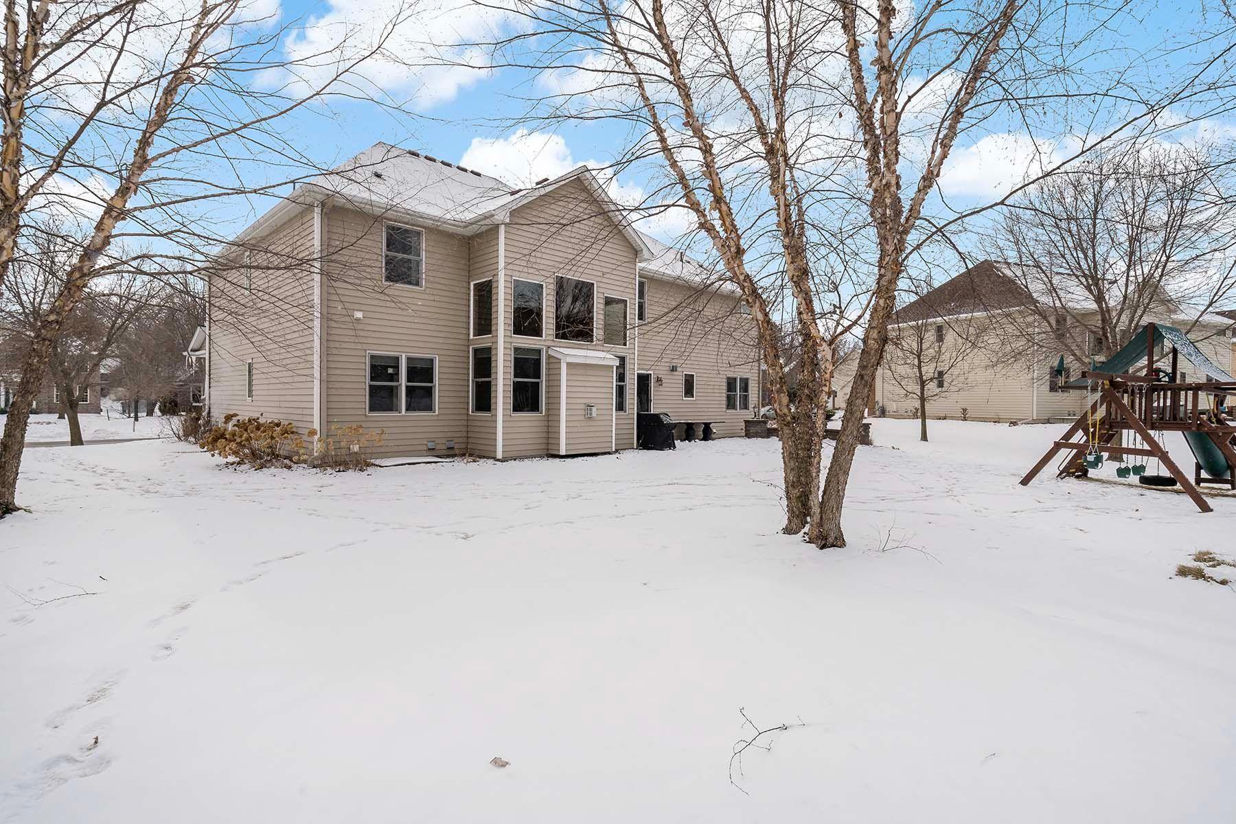 9239 Gateway Lane, Eden Prairie, Minnesota image 47