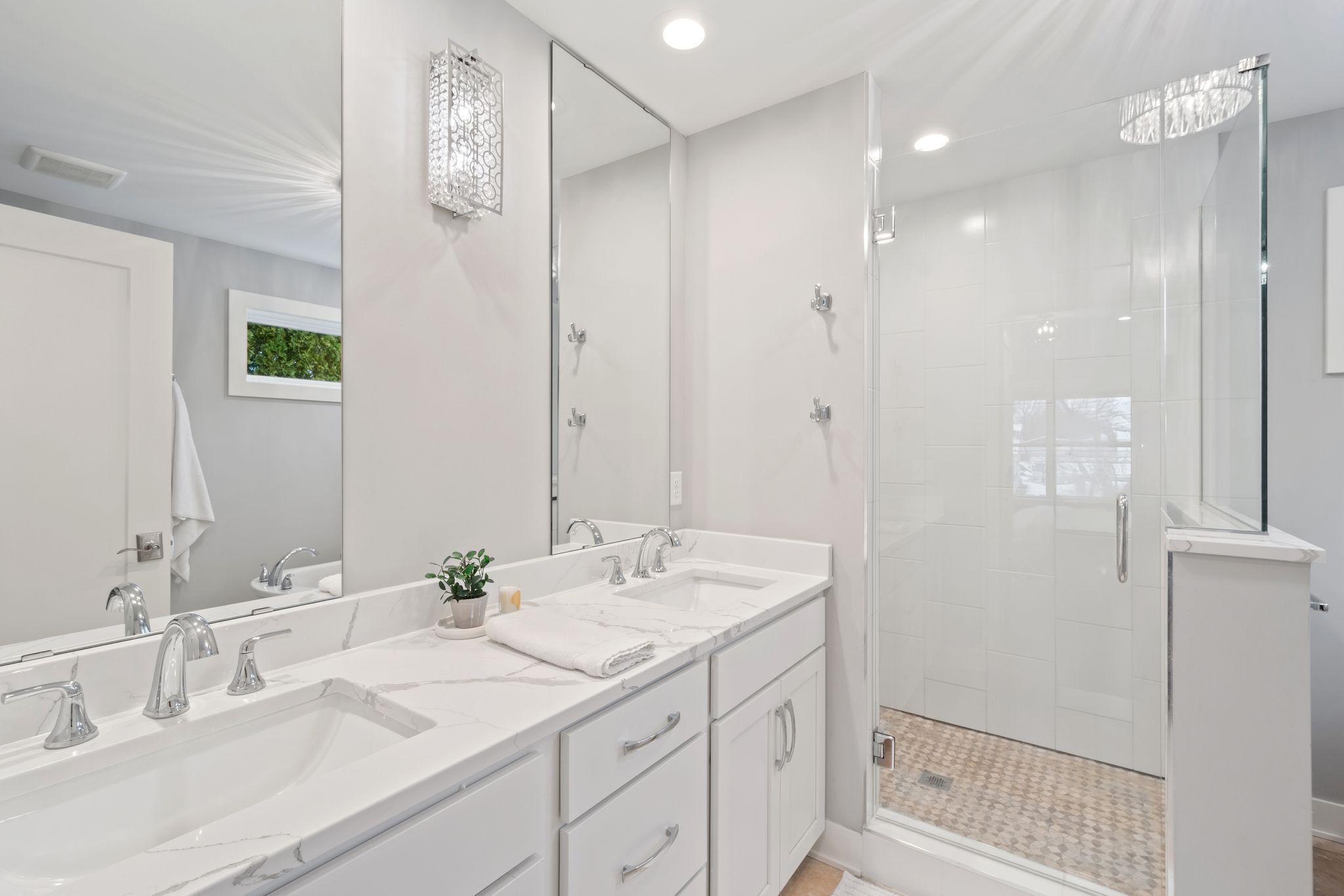 4230 Valley View Road, Edina, Minnesota image 31