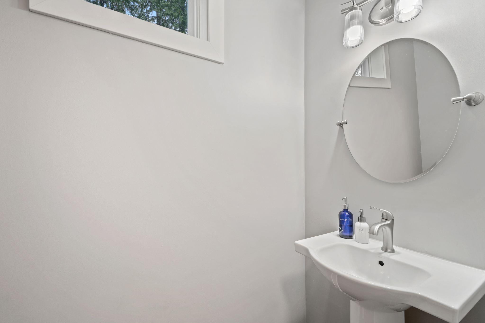 4230 Valley View Road, Edina, Minnesota image 36