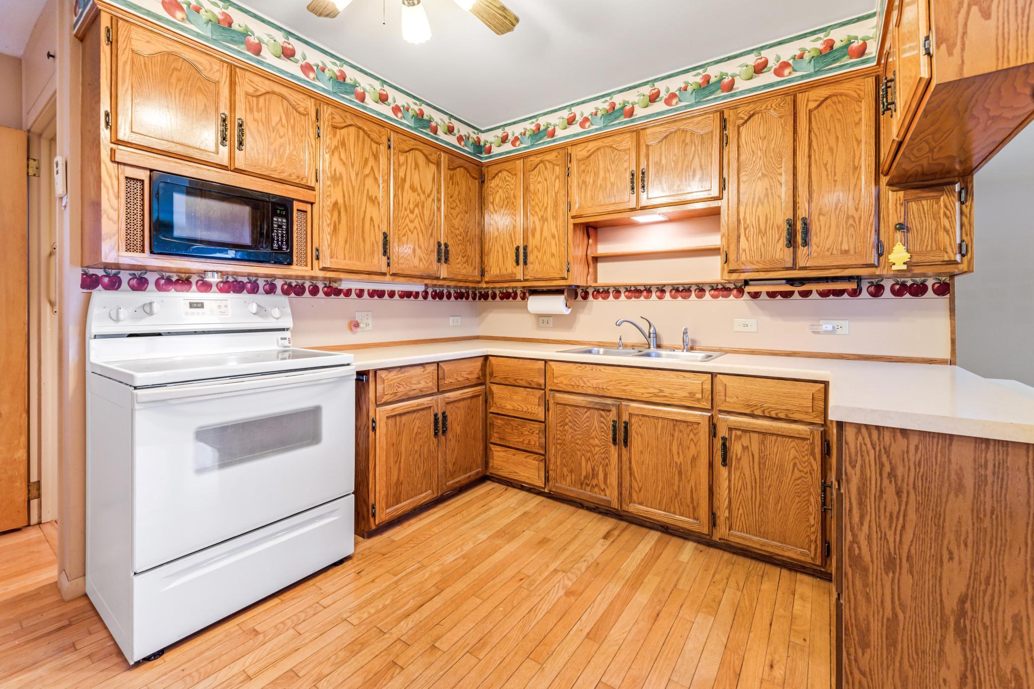 72 E 7th Street, Cochrane, Wisconsin image 5
