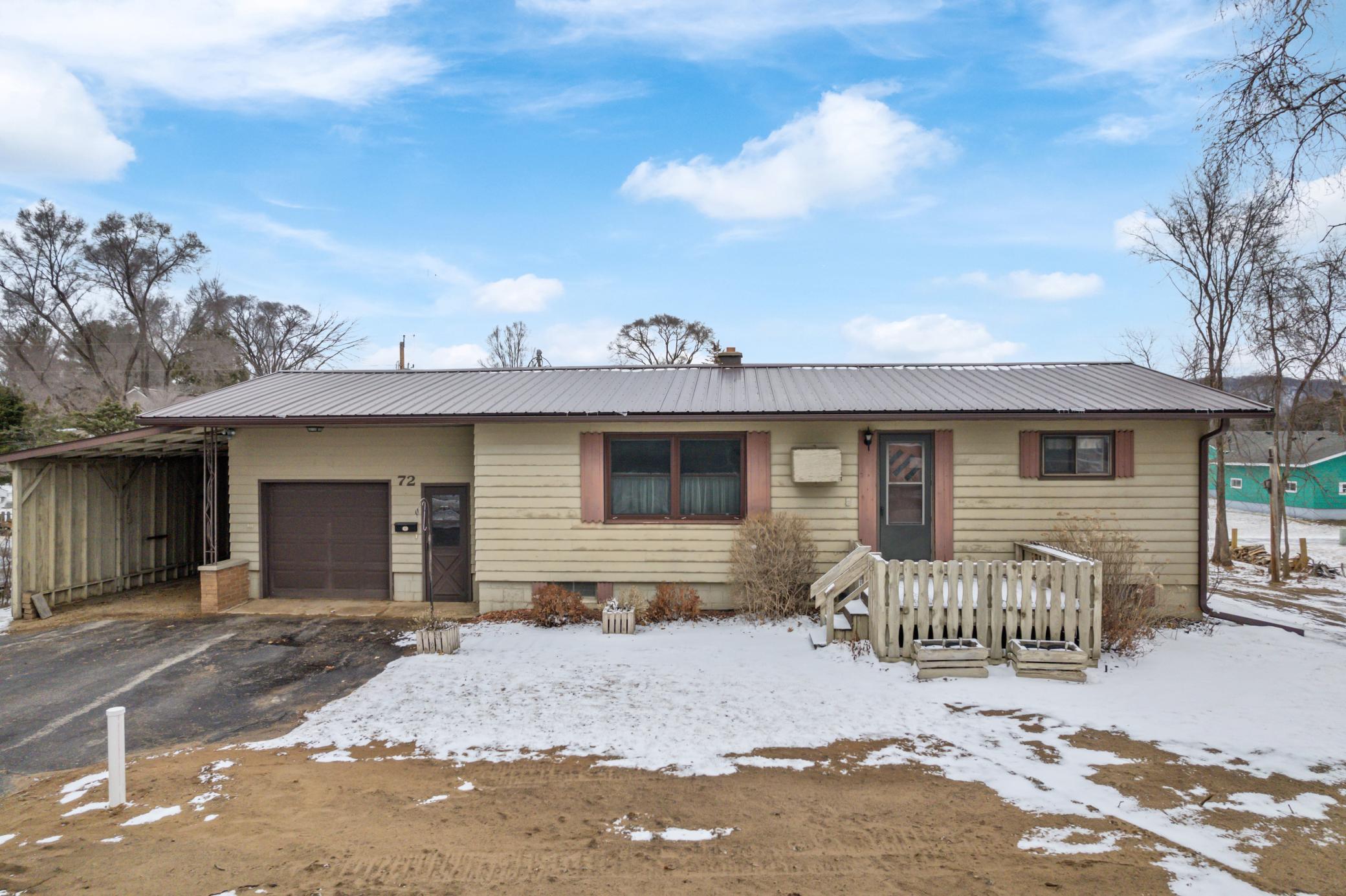 72 E 7th Street, Cochrane, Wisconsin image 1