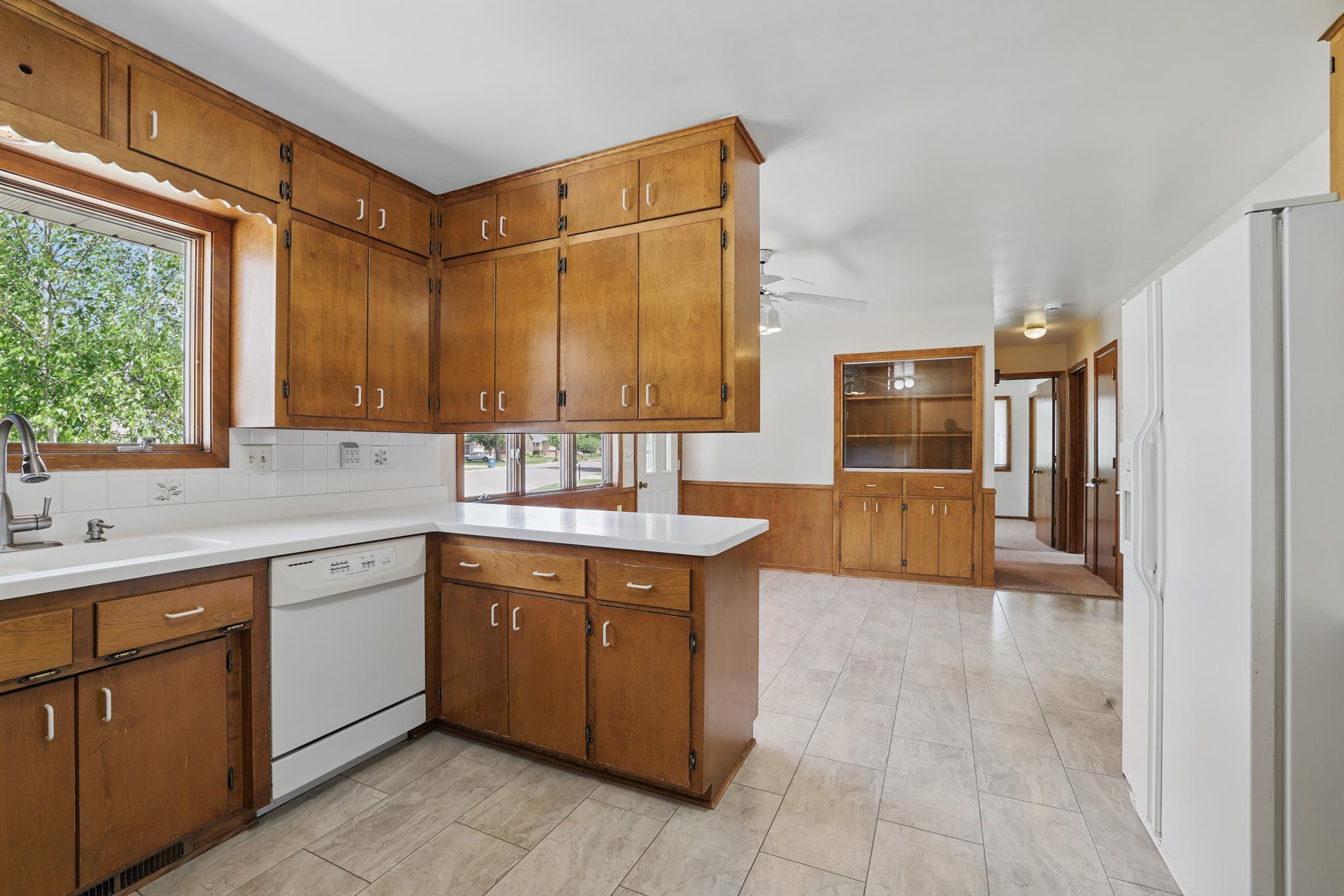 101 Sunset Drive, Belle Plaine, Minnesota image 6