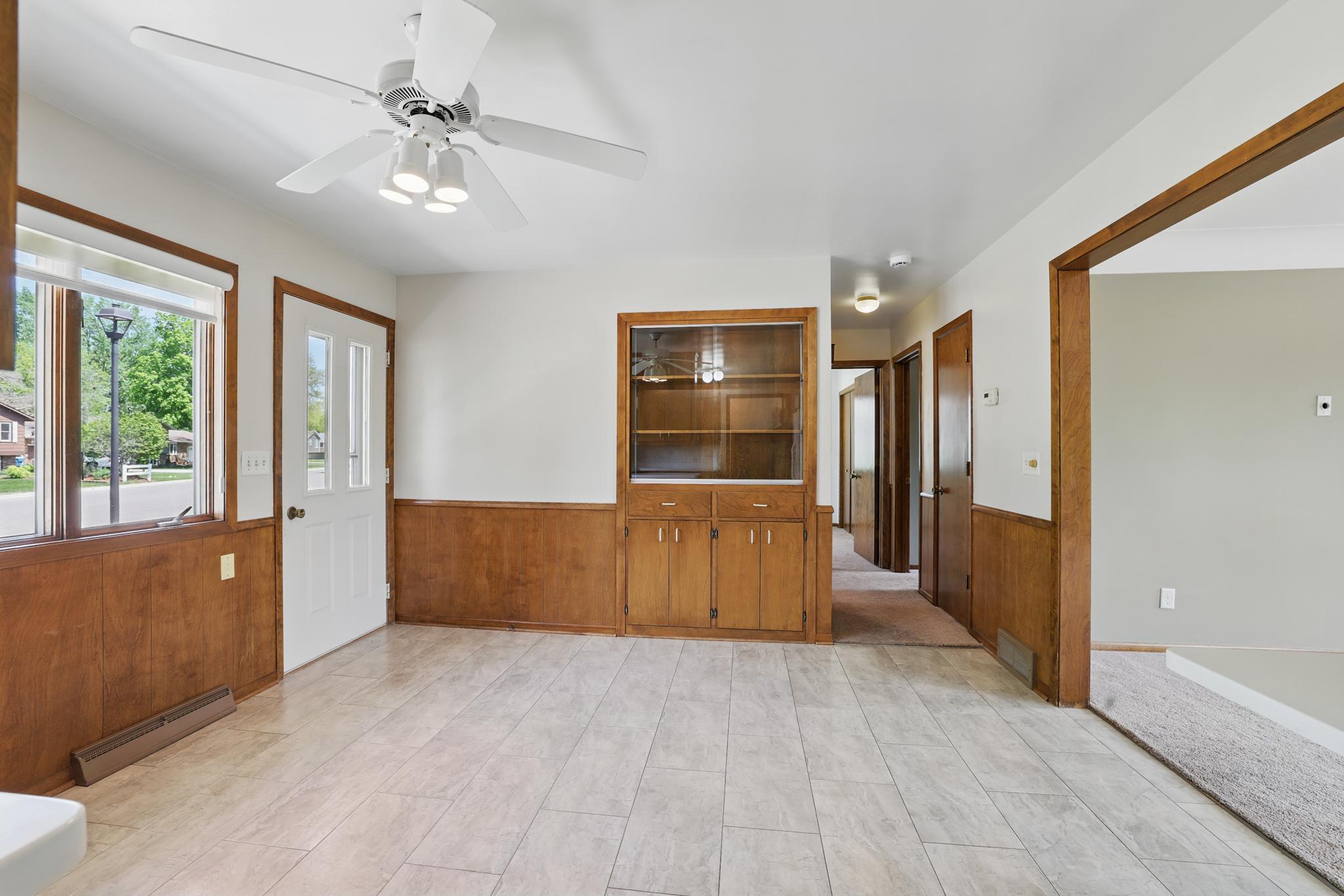 101 Sunset Drive, Belle Plaine, Minnesota image 8