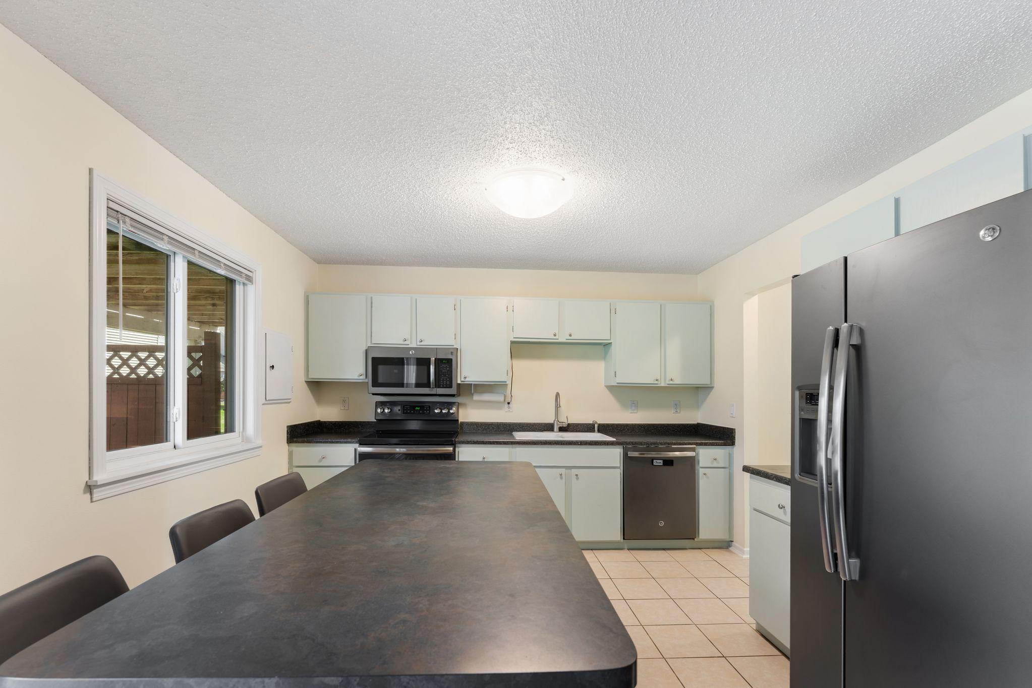 5426 Sanibel Drive, Minnetonka, Minnesota image 12