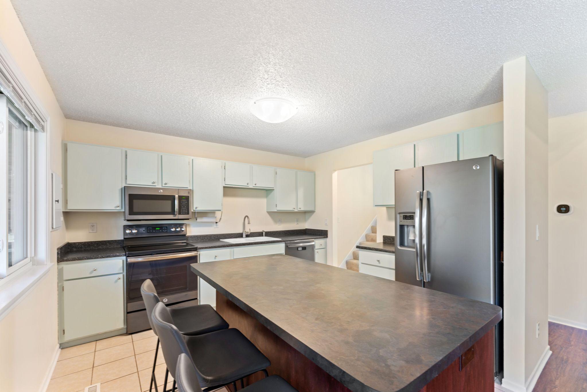 5426 Sanibel Drive, Minnetonka, Minnesota image 11