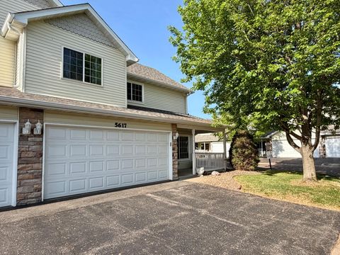 Townhouse For Sale - 5617 138th Street<br/> Hugo, MN 55038