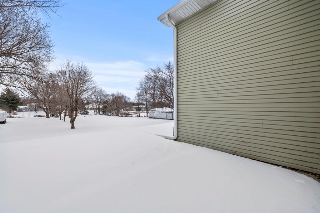 7523 15th Street Lane, Saint Paul, Minnesota image 31