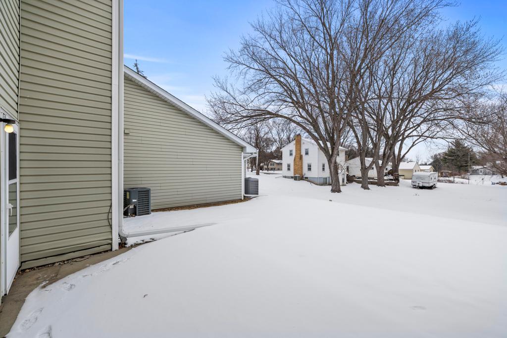 7523 15th Street Lane, Saint Paul, Minnesota image 30
