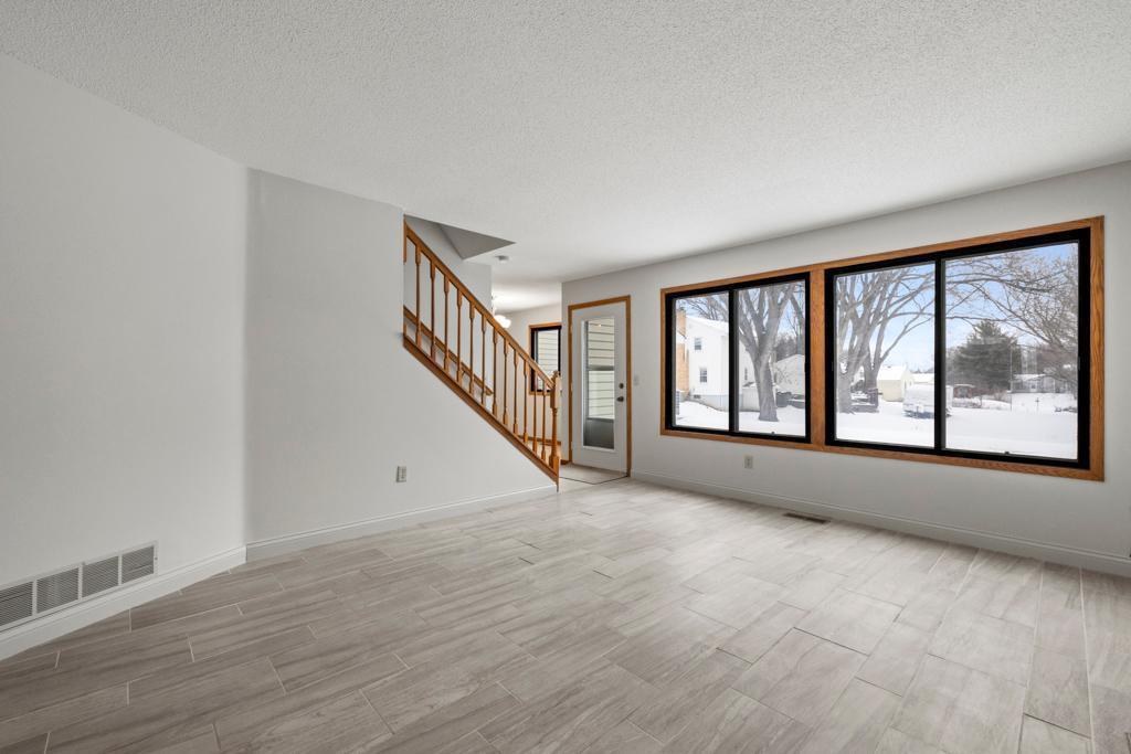 7523 15th Street Lane, Saint Paul, Minnesota image 3