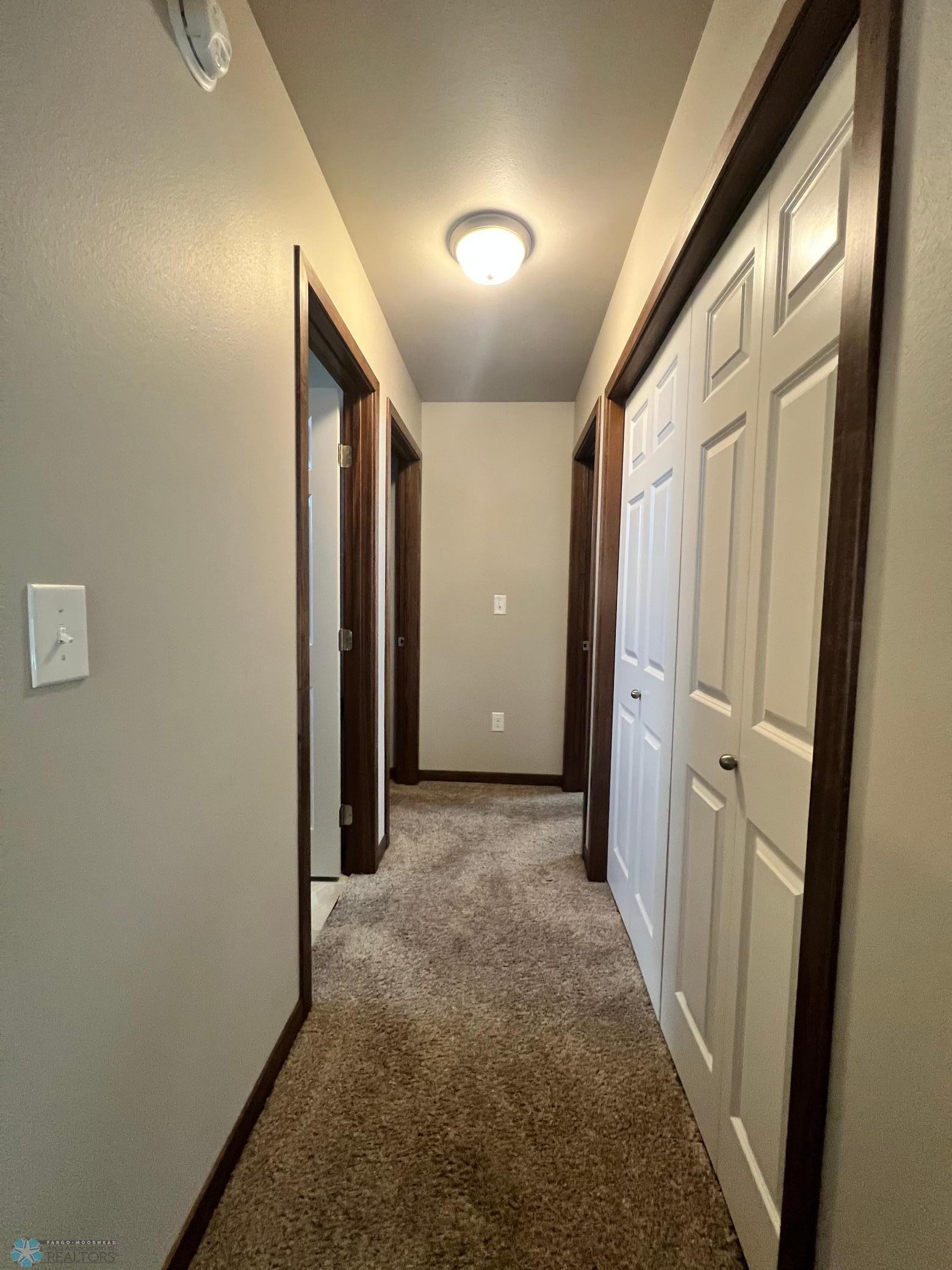 4505 19th Street, Moorhead, Minnesota image 8