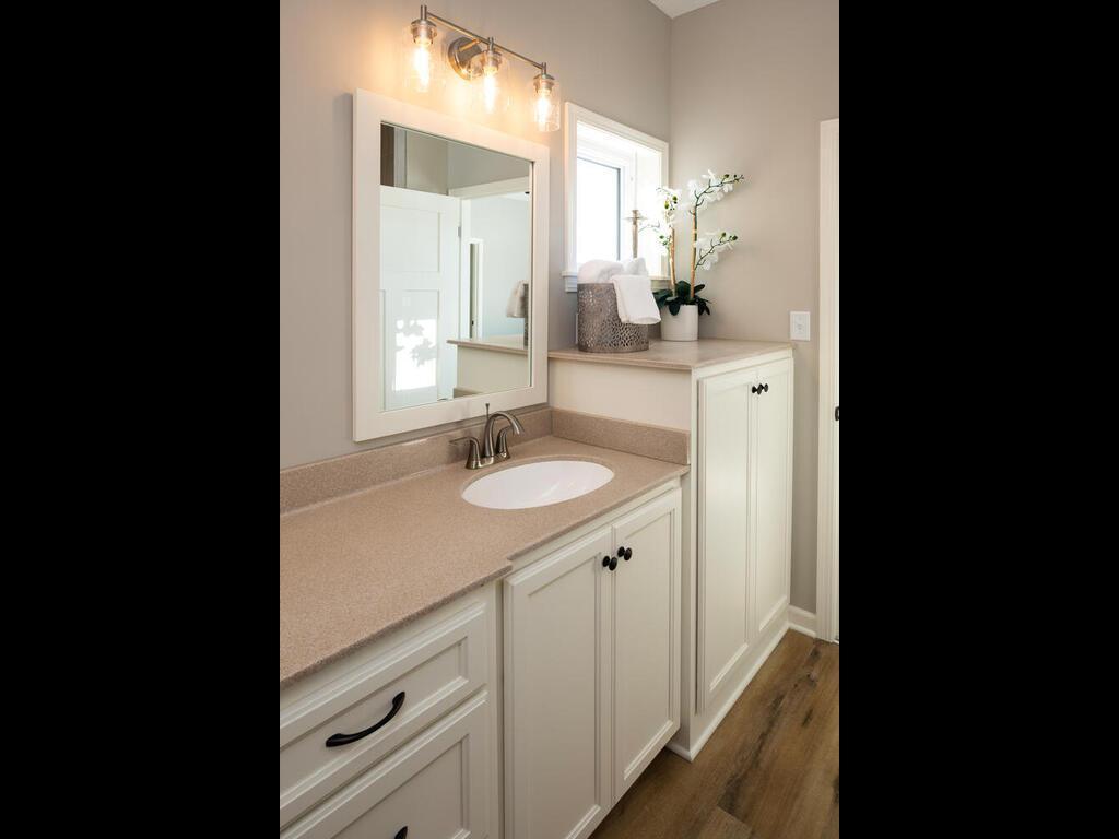 25338 Farmstead Lane, Wyoming, Minnesota image 16
