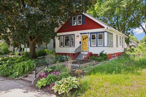 Homes For Sale - 3224 36th Avenue<br/> Minneapolis, MN 55406