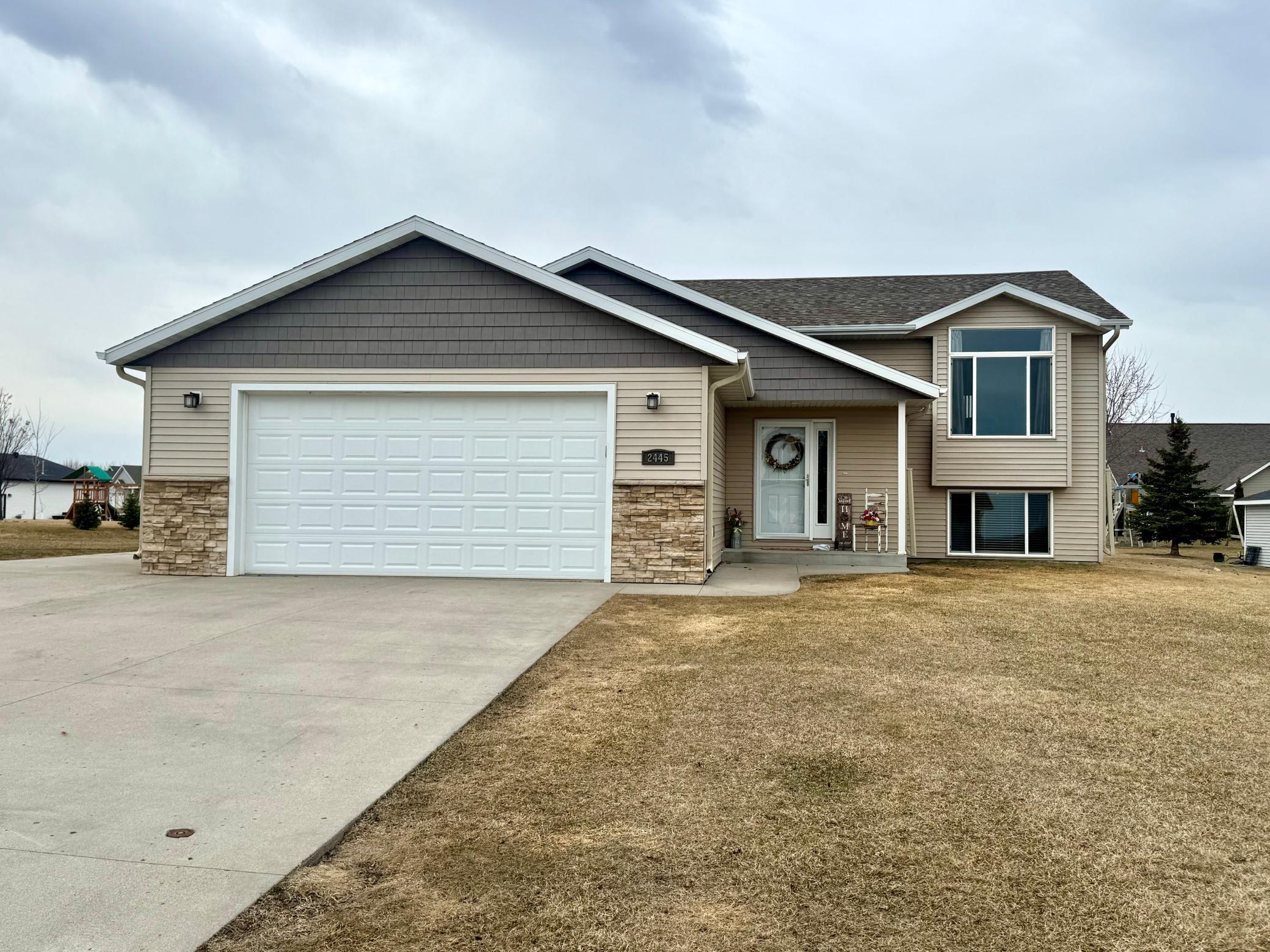 2445 Valley View, Hawley, Minnesota image 1