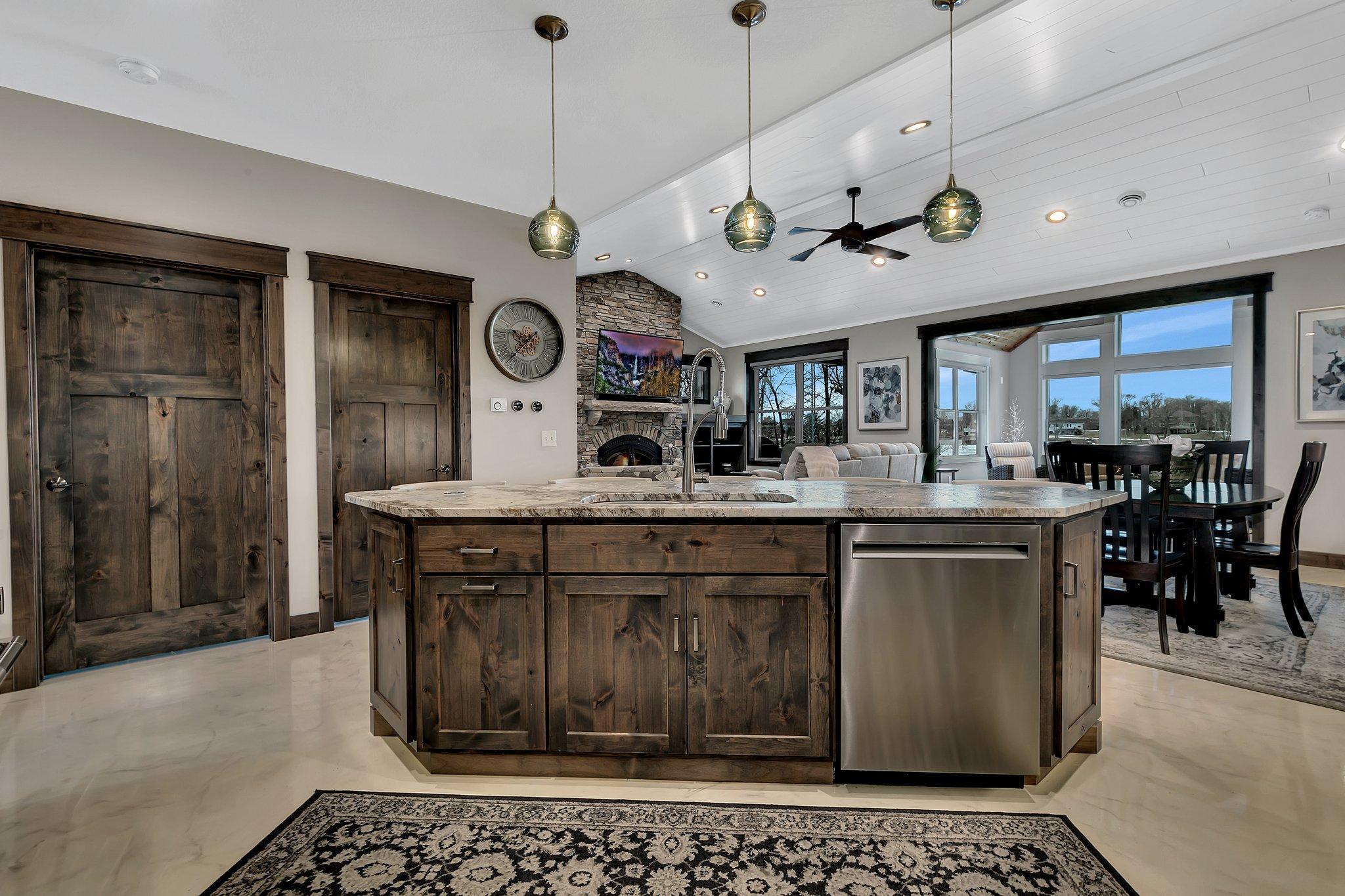 850 Lakewood Drive, Hutchinson, Minnesota image 11