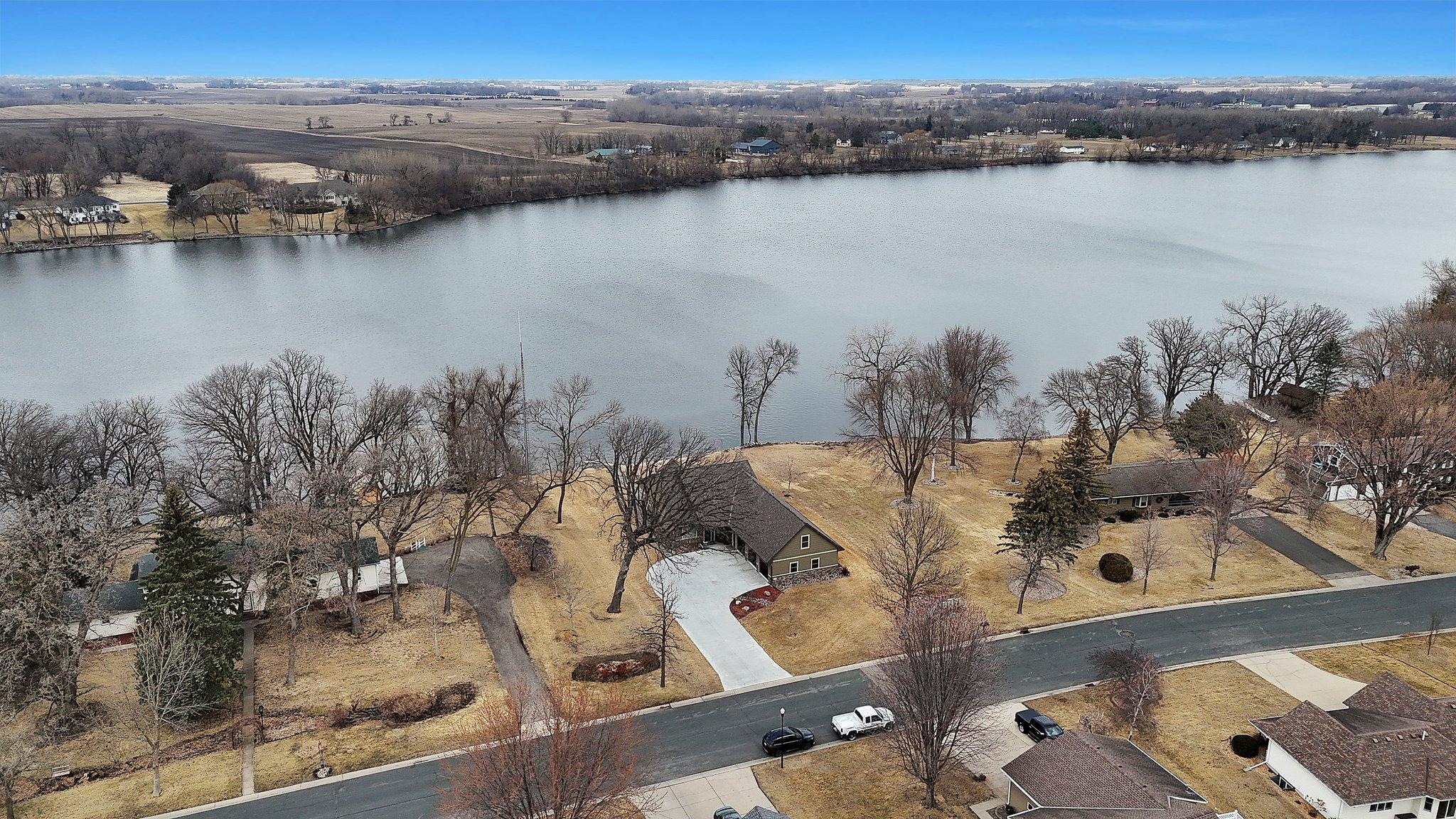 850 Lakewood Drive, Hutchinson, Minnesota image 46