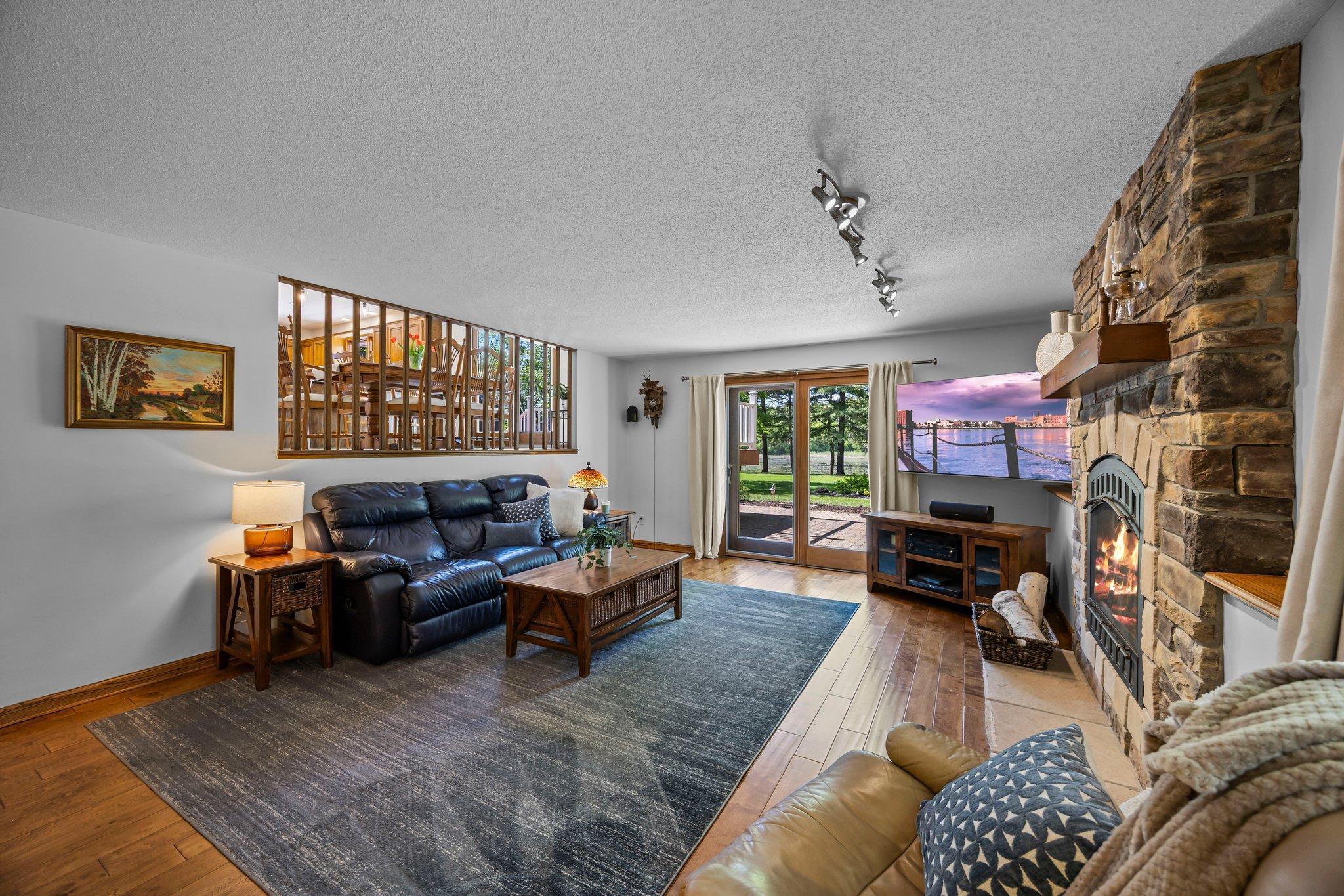 10798 River Road, Hanover, Minnesota image 32