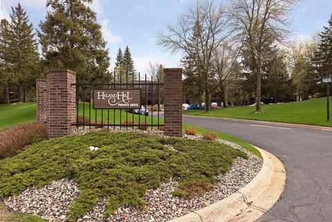 Condo For Sale - 8430 Pennsylvania Road<br/> Bloomington, MN 55438