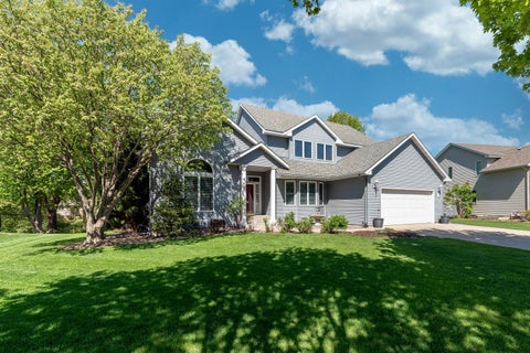 Homes For Sale - 2153 Peregrine Lane<br/> North Mankato, MN 56003