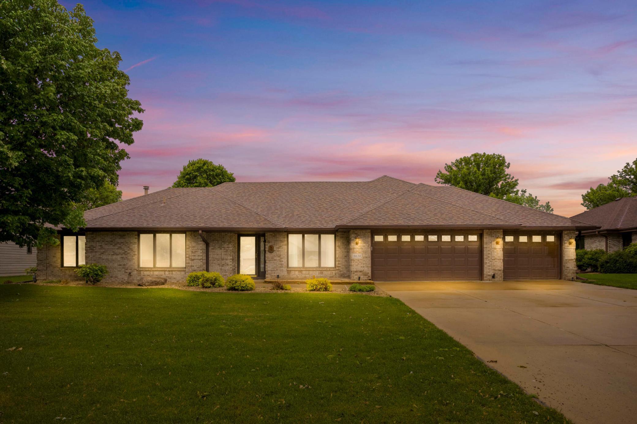 6634 119th Place, Champlin, Minnesota image 1