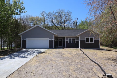 Homes For Sale - 11893 Pine Street<br/> Trempealeau, WI 54661