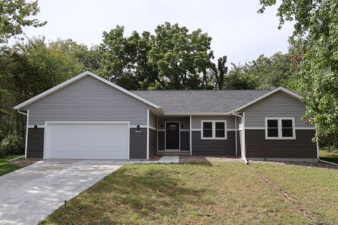 Homes For Sale - 11893 Pine Street<br/> Trempealeau, WI 54661