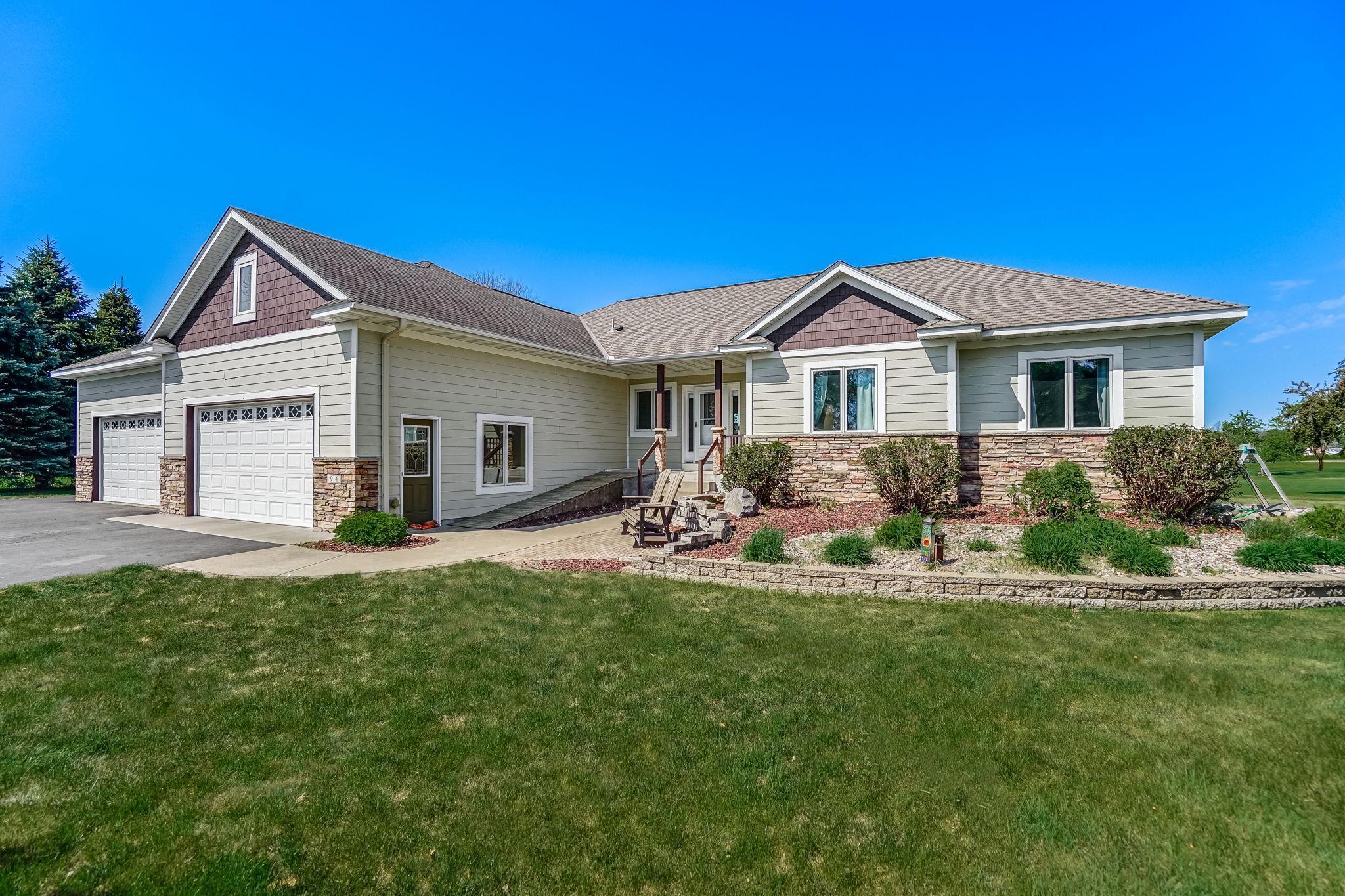 914 NE 207th Avenue, East Bethel, Minnesota image 28